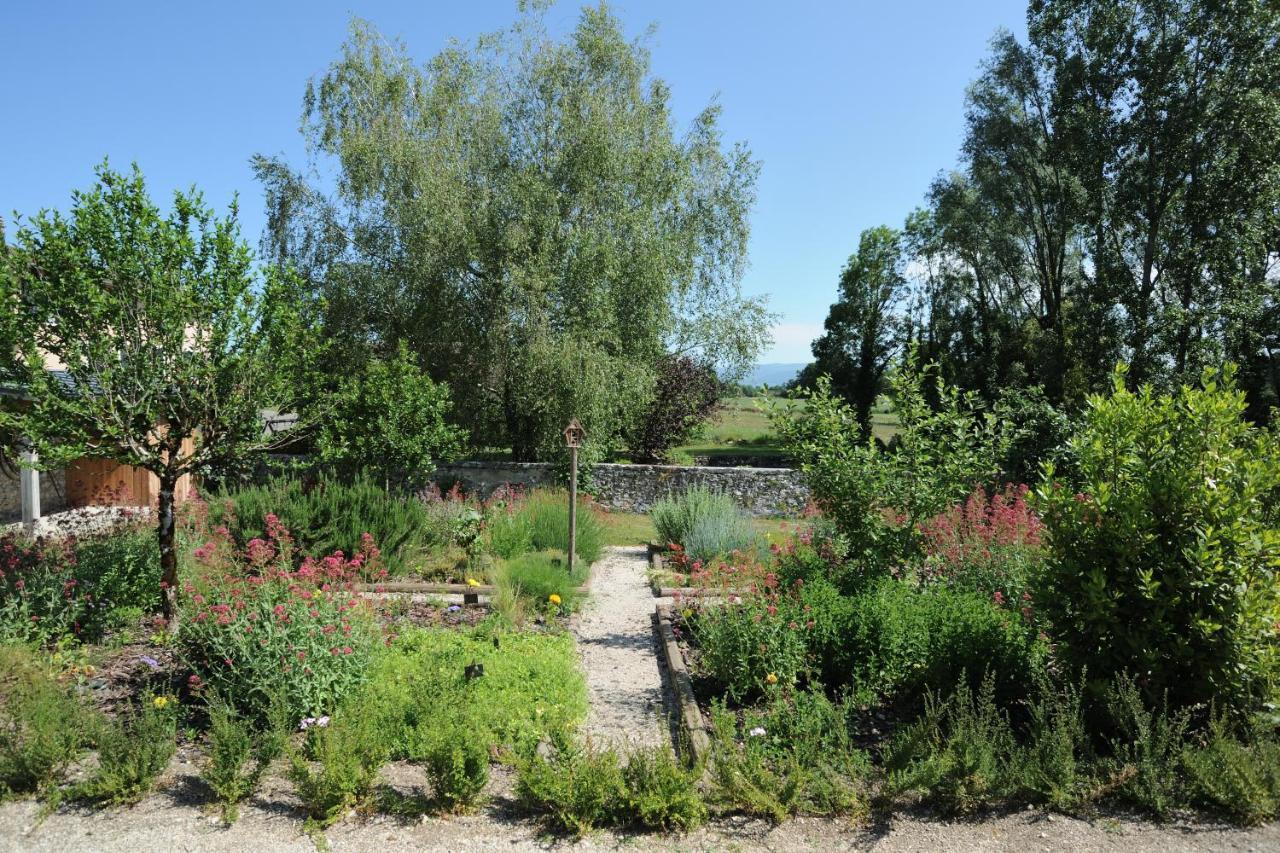 Les Villas Du Domaine De Suzel Vignieu 외부 사진